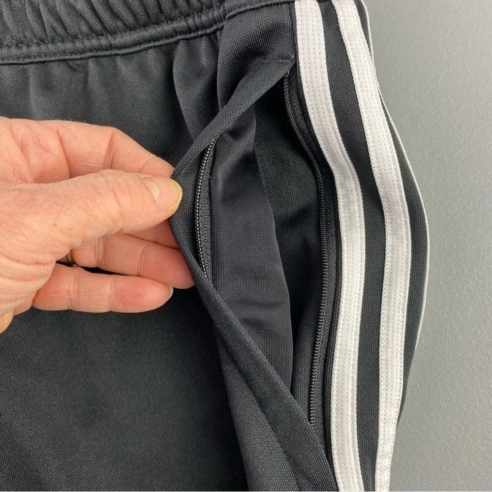 Adidas climacool athletic athleisure black 3 stripe pants sz small